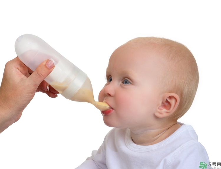 奶瓶什么牌子好？奶瓶消毒要煮多久？