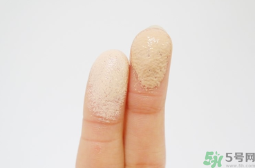 w.lab雪花氣墊色號 w.lab黑色白色雪花氣墊試色圖 w.lab雪花氣墊色號 w.lab黑色白色雪花氣墊試色圖