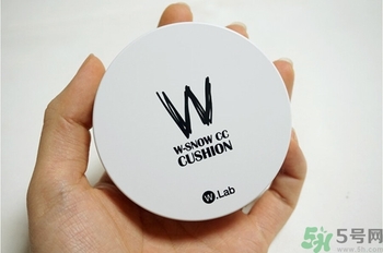 w.lab雪花氣墊色號 w.lab黑色白色雪花氣墊試色圖 w.lab雪花氣墊色號 w.lab黑色白色雪花氣墊試色圖