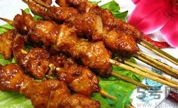 吃燒烤為什么會(huì)拉肚子?吃燒烤拉肚子怎么辦? 吃燒烤為什么會(huì)拉肚子?吃燒烤拉肚子怎么辦?