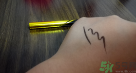 美寶蓮小金筆會暈妝嗎?美寶蓮小金筆化了會暈嗎? 美寶蓮小金筆會暈妝嗎?美寶蓮小金筆化了會暈嗎?