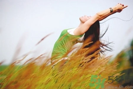 掉頭發(fā)需要檢查什么？脫發(fā)需要做什么檢查？