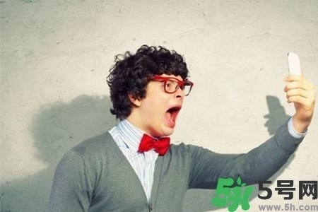 嗓子疼吃什么食物好？吃什么食物對嗓子好？