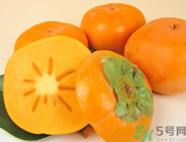 脆柿子可以直接吃嗎？柿子可以直接吃嗎？