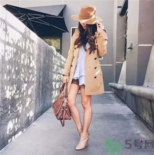 穿風(fēng)衣里面穿什么?風(fēng)衣內(nèi)搭什么好看? 穿風(fēng)衣里面穿什么?風(fēng)衣內(nèi)搭什么好看?