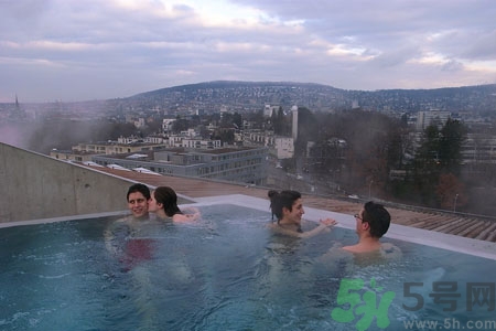 感冒泡溫泉癥狀會加重嗎？感冒泡溫泉對身體有影響嗎？