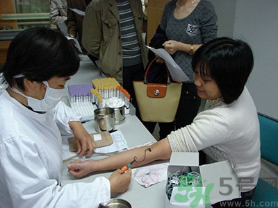 丙肝好治嗎會(huì)傳染嗎?丙肝能徹底治好嗎 丙肝好治嗎會(huì)傳染嗎?丙肝能徹底治好嗎