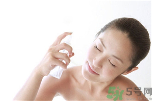 防曬噴霧可以帶上飛機嗎?防曬噴霧帶上飛機好嗎 防曬噴霧可以帶上飛機嗎?防曬噴霧帶上飛機好嗎