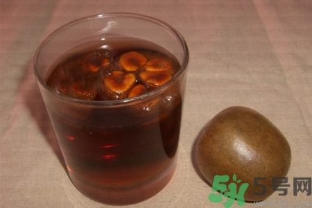 羅漢果和胖大?？梢砸黄鹋輪幔苛_漢果和胖大海的區(qū)別