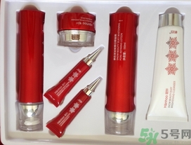 韓后雪玲瓏套裝多少錢?韓后雪玲瓏套裝價(jià)格 韓后雪玲瓏套裝多少錢?韓后雪玲瓏套裝價(jià)格