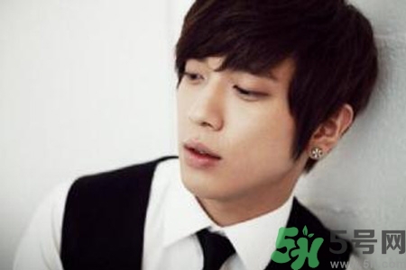 男生打耳洞有什么含義嗎？男生打耳洞有什么講究嗎？