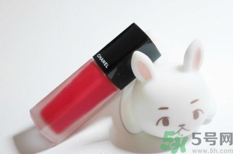 香奈兒印記唇釉多少錢?香奈兒印記唇釉價(jià)格 香奈兒印記唇釉多少錢?香奈兒印記唇釉價(jià)格