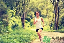 冬天怎么練馬甲線？冬天練馬甲線有用嗎？