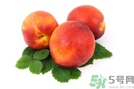 油桃小孩能吃嗎?小孩吃油桃好嗎 油桃小孩能吃嗎?小孩吃油桃好嗎