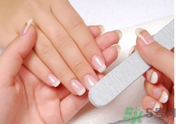 腳趾甲剪得太短周圍腫著怎么辦？腳趾甲剪得太短腫了要注意什么？