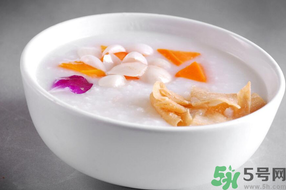 新鮮百合可以煮粥嗎？新鮮百合怎么煮粥？