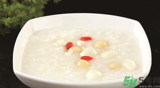 新鮮百合可以煮粥嗎？新鮮百合怎么煮粥？