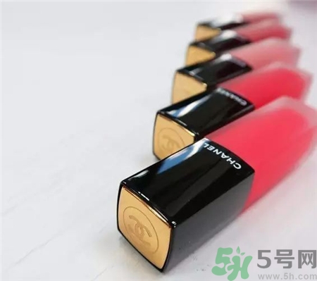 香奈兒磨砂瓶唇釉多少錢(qián)?香奈兒磨砂瓶唇釉專(zhuān)柜價(jià)格 香奈兒磨砂瓶唇釉多少錢(qián)?香奈兒磨砂瓶唇釉專(zhuān)柜價(jià)格