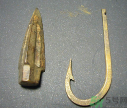 釣鯽魚用幾號鉤？釣鯽魚用什么鉤型的魚鉤？