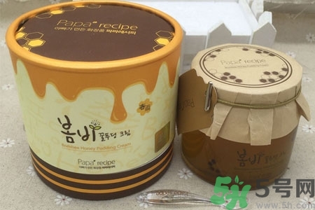 春雨面霜好用嗎？韓國(guó)馬油和春雨面霜哪個(gè)比較好？