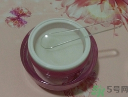 夢(mèng)詩(shī)肌面霜怎么用?dream skin面霜使用方法 夢(mèng)詩(shī)肌面霜怎么用?dream skin面霜使用方法