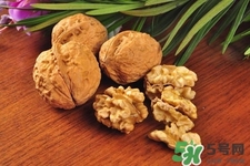 吃核桃會(huì)上火嗎？吃核桃為什么會(huì)上火？