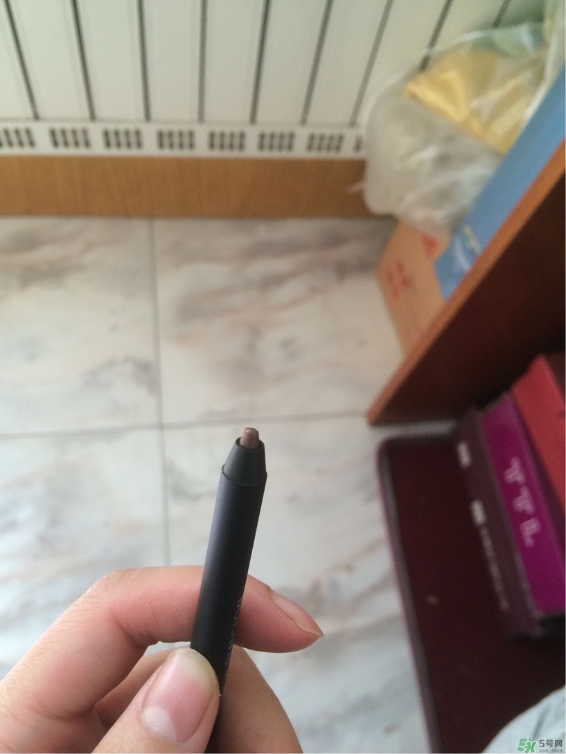 柏蕊詩(shī)畫藝眼彩怎么樣?柏蕊詩(shī)畫藝眼彩好用嗎?