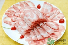 羊肉的營養(yǎng)價值 羊肉的功效與作用 羊肉的營養(yǎng)價值 羊肉的功效與作用