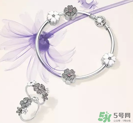 潘多拉手鏈洗澡可以戴嗎？潘多拉手鏈可以帶著洗澡嗎？