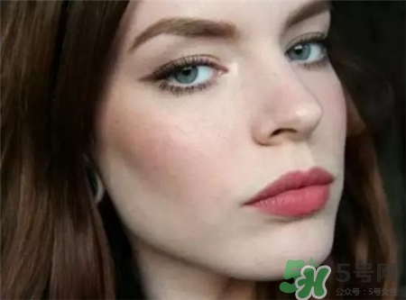 黃皮適合豆沙色嗎?豆沙色適合黃皮膚嗎? 黃皮適合豆沙色嗎?豆沙色適合黃皮膚嗎?