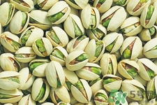 開心果受潮了還能吃嗎？開心果放潮了怎么辦？