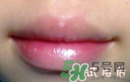 suhu尚惠倍護(hù)防曬潤(rùn)唇膏怎么用?使用方法 suhu尚惠倍護(hù)防曬潤(rùn)唇膏怎么用?使用方法