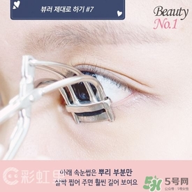 睫毛夾怎么用？睫毛夾的使用方法