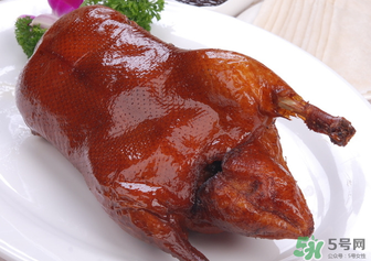 北京烤鴨可以帶上飛機(jī)嗎？坐飛機(jī)可以帶北京烤鴨嗎？