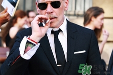 dw手表是機械表嗎？dw手表是機械表還是石英表？