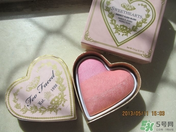 too faced愛(ài)心腮紅怎么樣?too faced愛(ài)心腮紅好用嗎? too faced愛(ài)心腮紅怎么樣?too faced愛(ài)心腮紅好用嗎?