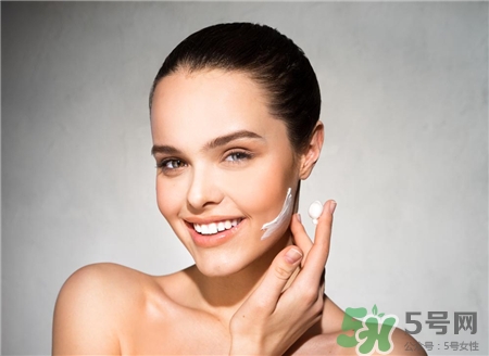 凍臉后很癢這么辦?臉凍傷了很癢怎么辦? 凍臉后很癢這么辦?臉凍傷了很癢怎么辦?