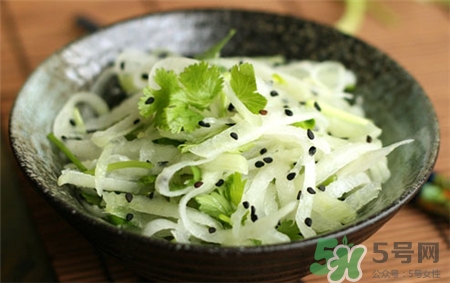 苤藍(lán)的營(yíng)養(yǎng)價(jià)值 苤藍(lán)的功效與作用 苤藍(lán)的營(yíng)養(yǎng)價(jià)值 苤藍(lán)的功效與作用