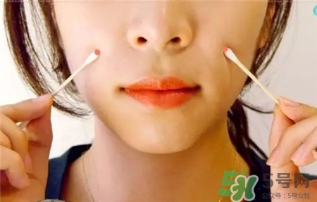 棉花棒按摩是什么?棉花棒按摩法圖示 棉花棒按摩是什么?棉花棒按摩法圖示