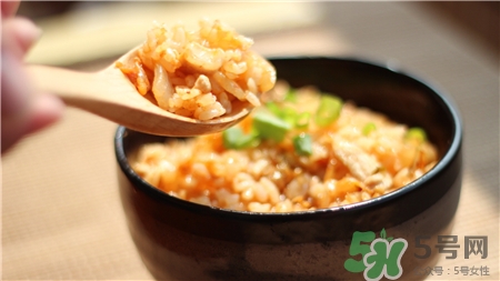 糙米的熱量 糙米的功效與作用 糙米的熱量 糙米的功效與作用