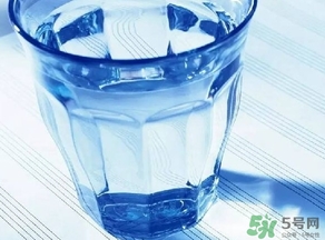 鹽水洗鼻多久見效？鹽水洗鼻一次洗多久？