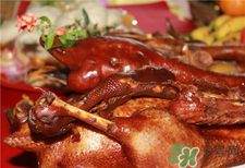 鵝肉的營養(yǎng)價值 鵝肉的功效與作用 鵝肉的營養(yǎng)價值 鵝肉的功效與作用