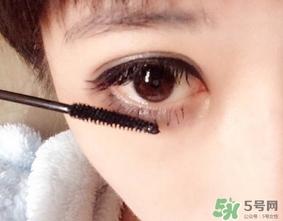 火烈鳥睫毛膏怎么用?火烈鳥睫毛膏使用方法 火烈鳥睫毛膏怎么用?火烈鳥睫毛膏使用方法