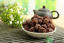 話梅和牛奶能一起吃嗎?一起吃會(huì)中毒嗎 話梅和牛奶能一起吃嗎?一起吃會(huì)中毒嗎