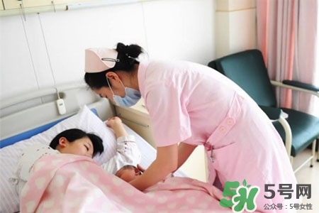 寶寶冬天應該穿幾件衣服最好？冬天寶寶穿多少衣服合適？