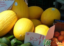 月子期間可以吃香瓜嗎?產(chǎn)婦吃香瓜有什么好處 月子期間可以吃香瓜嗎?產(chǎn)婦吃香瓜有什么好處