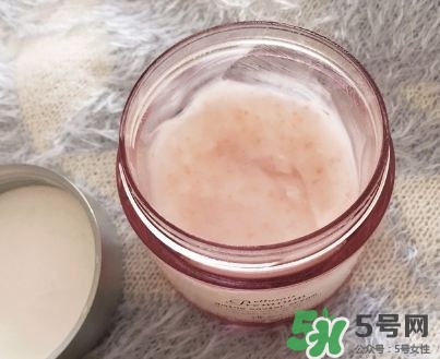 艾杜紗魚子醬面霜多少錢?艾杜紗魚子醬面霜價格 艾杜紗魚子醬面霜多少錢?艾杜紗魚子醬面霜價格