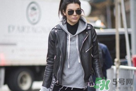 衛(wèi)衣冬天能穿嗎？冬天適合穿衛(wèi)衣嗎？