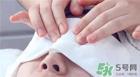 眼睛消腫是熱敷還是冷敷?熱敷和冷敷的區(qū)別 眼睛消腫是熱敷還是冷敷?熱敷和冷敷的區(qū)別