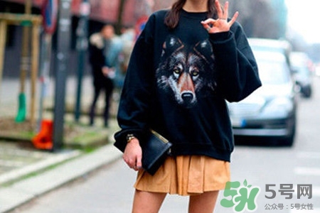 什么牌子的衛(wèi)衣時尚又好看？什么牌子的衛(wèi)衣適合年輕人？